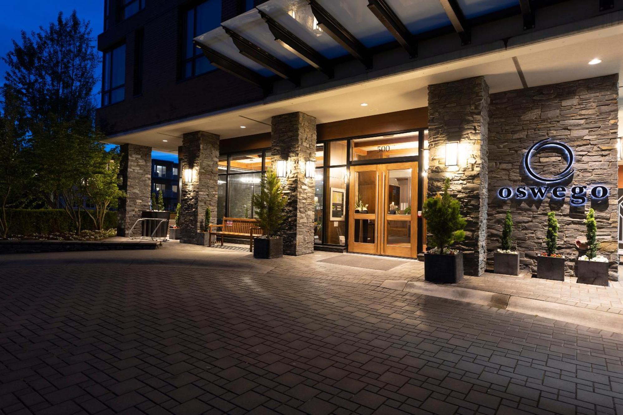 Oswego Hotel Βικτώρια Εξωτερικό φωτογραφία