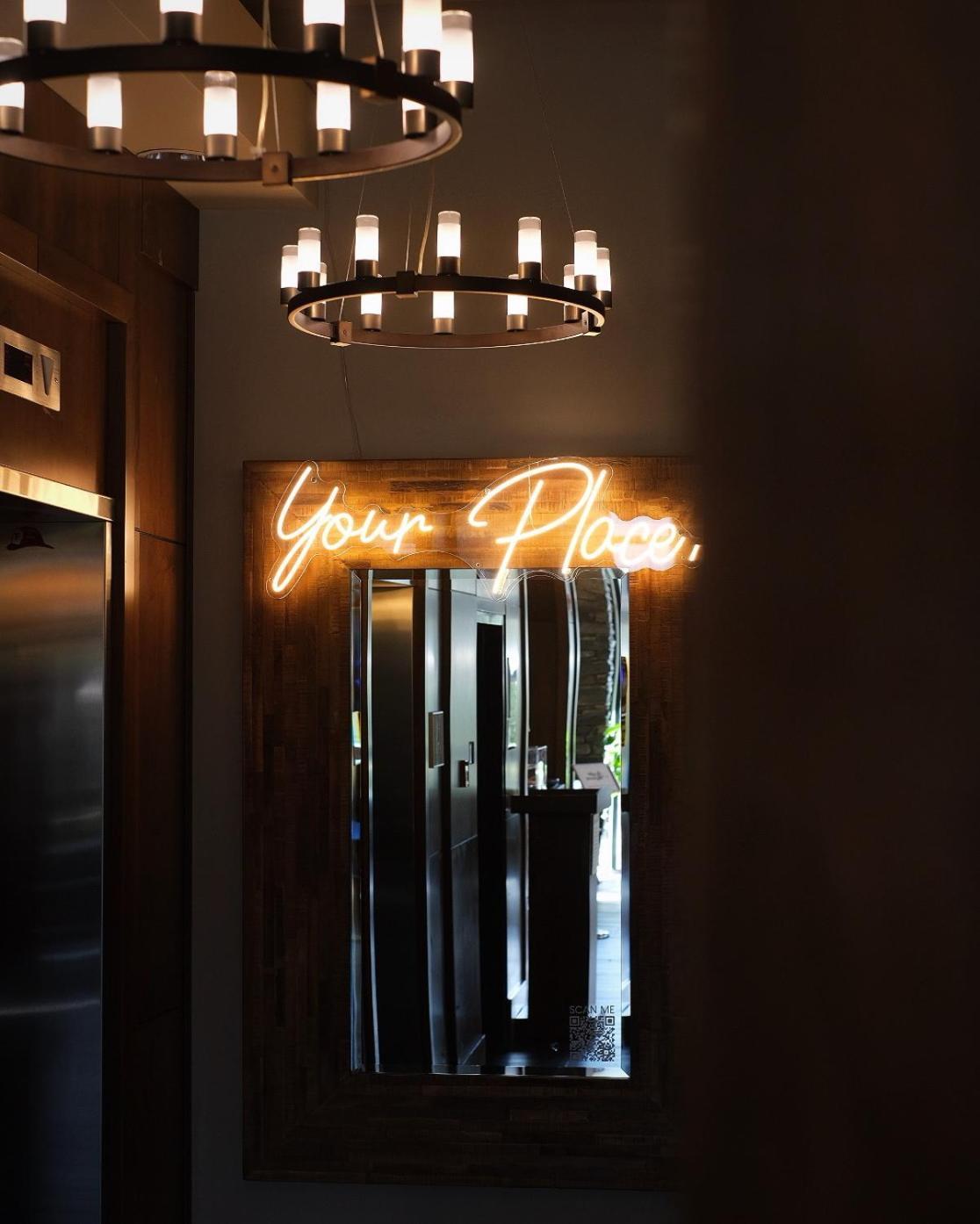 Oswego Hotel Βικτώρια Εξωτερικό φωτογραφία